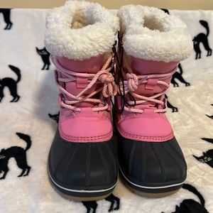 NWOT Cat & Jack Pink Faux Fur Kids Boots